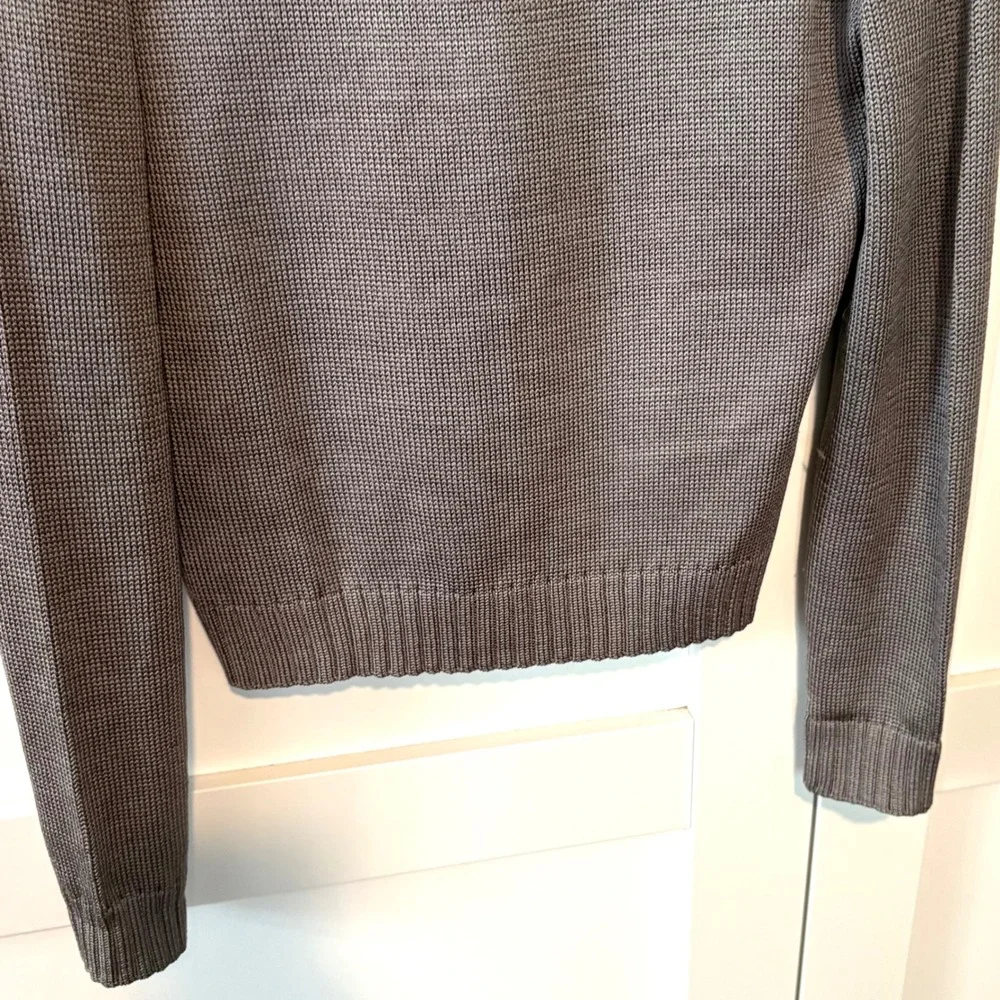 The Works Saks Fifth Avenue Grey Vintage Luster Silk Cardigan‎ in Size L